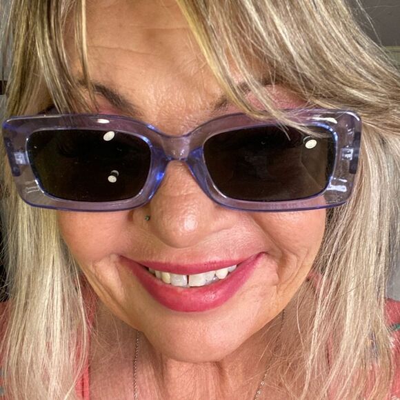 Stylish Crystal Blue Sunglasses - Picture 1 of 1